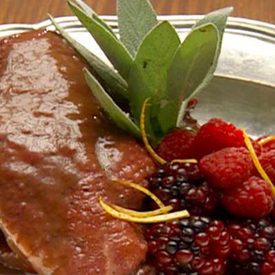 Duck Breast with Berry Sauce - RecipeNode.com