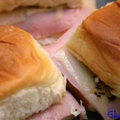 Easy Ham and Cheese Appetizer Sandwiches - RecipeNode.com