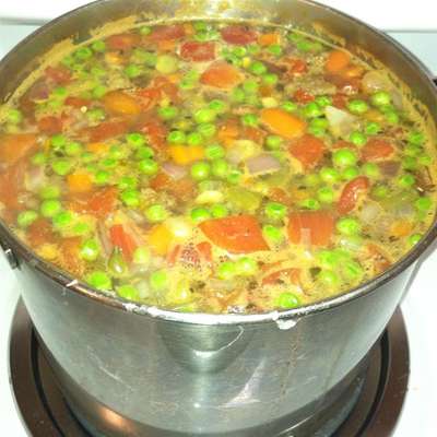 Easy Vegetable Beef Soup - RecipeNode.com