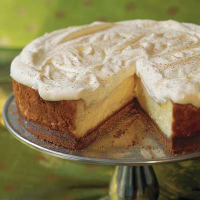 Eggnog Cheesecake With Gingersnap Crust - RecipeNode.com