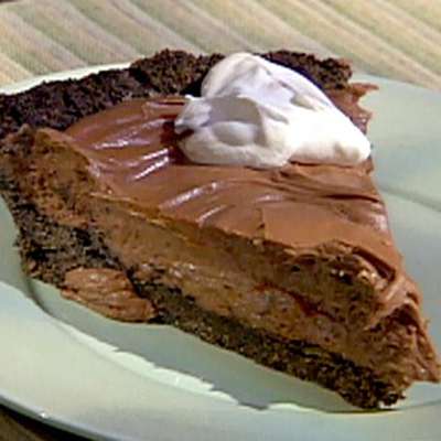 Emeril's Chocolate Cream Pie - RecipeNode.com