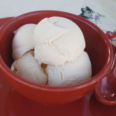 French Vanilla Ice Cream - RecipeNode.com