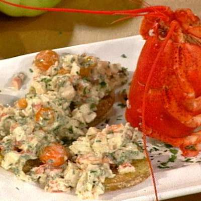 Fried Green Tomatoes with Lobster and Tear Drop Tomato Salad - RecipeNode.com