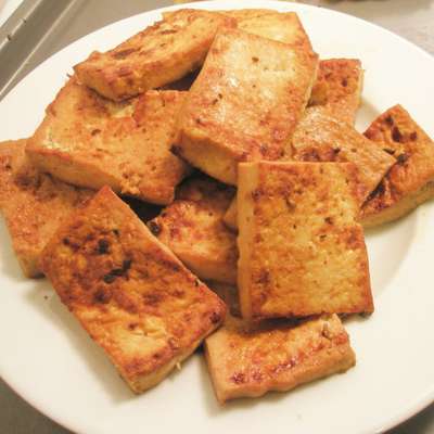 Garlic Ginger Tofu - RecipeNode.com