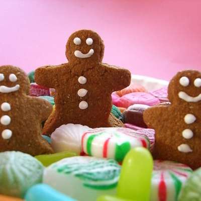 Gingerbread (For Cookies or a  Gingerbread House) - RecipeNode.com