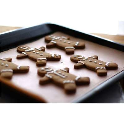 Gingerbread Men - RecipeNode.com