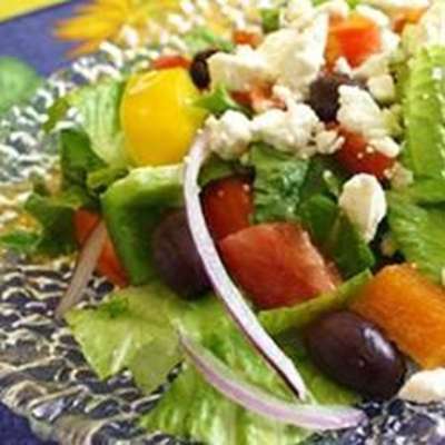 Greek Salad I - RecipeNode.com