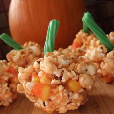 Halloween Popcorn Pumpkins - RecipeNode.com