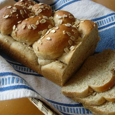 Honey Oatmeal Bread II - RecipeNode.com