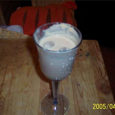 Irish Cream Liqueur II - RecipeNode.com