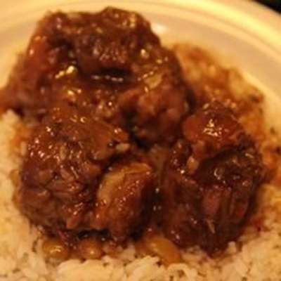 Jamaican Oxtail with Broad Beans - RecipeNode.com