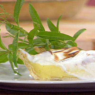 Lemon Meringue Pie - RecipeNode.com
