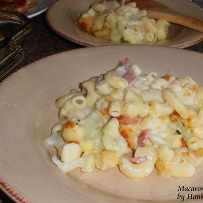 Macaroni and Cauliflower - RecipeNode.com