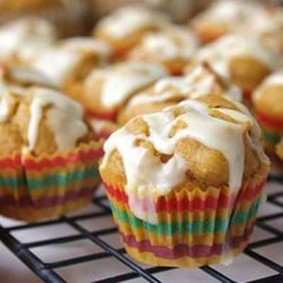 Mini Pumpkin Muffins with Orange Drizzle - RecipeNode.com