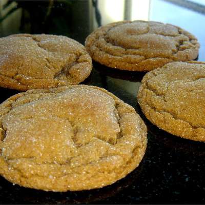 Molasses Sugar Cookies II - RecipeNode.com