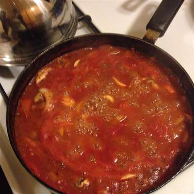 Mom's Best Spaghetti Sauce - RecipeNode.com