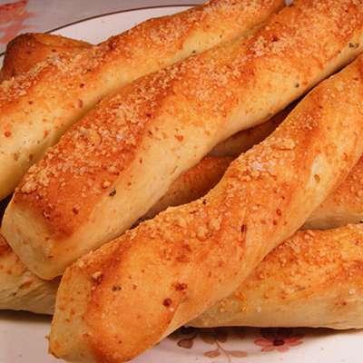 Parmesan and Garlic Breadsticks - RecipeNode.com