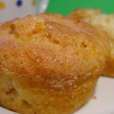 Peaches & Cream Dream Muffins - RecipeNode.com