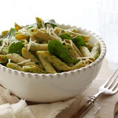 Penne with Spinach Sauce - RecipeNode.com