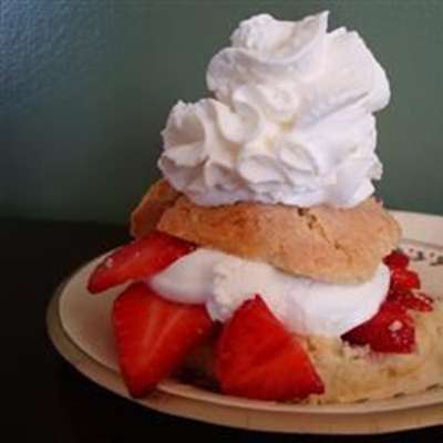 Perfect Berry Shortcakes - RecipeNode.com