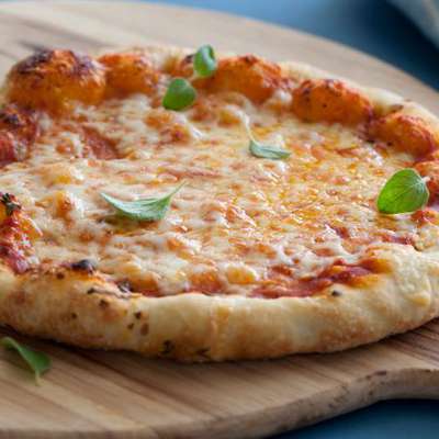 Pizza Pizzas - RecipeNode.com