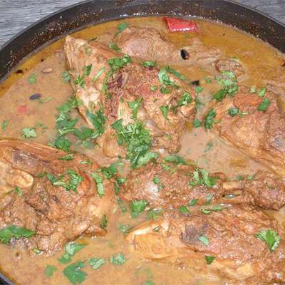 Pomegranate Stew with Chicken (Khoresh Fesenjan) - RecipeNode.com