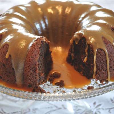 Pumpkin Chocolate Dessert Cake - RecipeNode.com