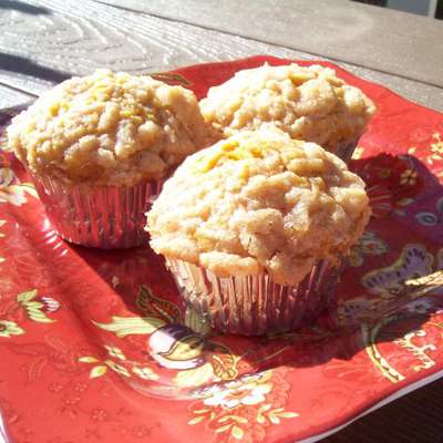 Pumpkin Muffins With Crumble Topping (G/F) - RecipeNode.com