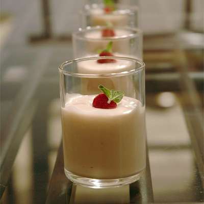 Raspberry White Chocolate Mousse - RecipeNode.com