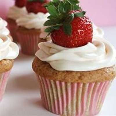 Real Strawberry Cupcakes - RecipeNode.com