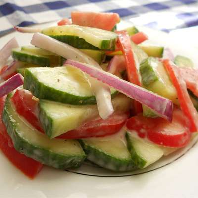 Refreshing Cucumber Salad - RecipeNode.com