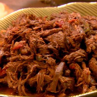 Shredded Steak with Peppers, Onions and Tomatoes (Ropa Vieja) - RecipeNode.com