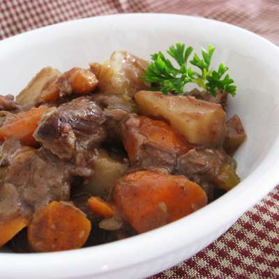 Slow Cooker Beef Stew I - RecipeNode.com