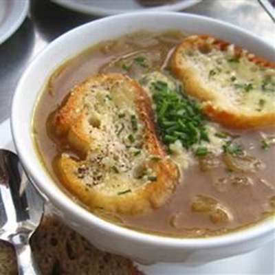 Slow Cooker French Onion Soup - RecipeNode.com
