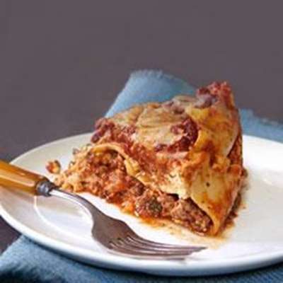 Slow-Cooker Lasagna - RecipeNode.com