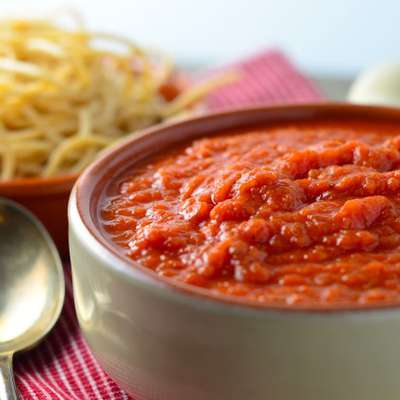 Slow-Simmered Spaghetti Sauce - RecipeNode.com