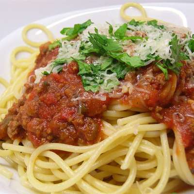 Spaghetti Sauce with Ground Beef - RecipeNode.com