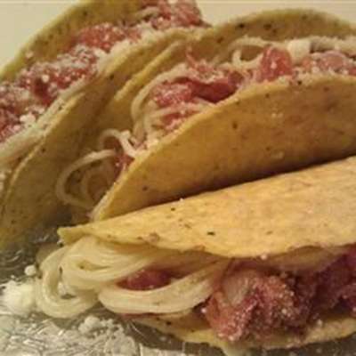 Spaghetti Tacos - RecipeNode.com