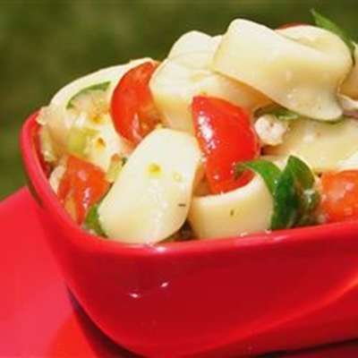 Spinach and Tortellini Salad - RecipeNode.com