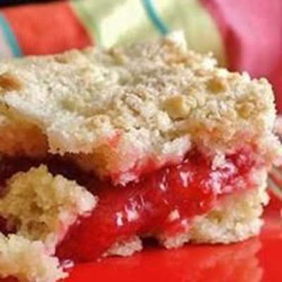 Strawberry Rhubarb Coffee Cake - RecipeNode.com