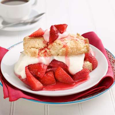 Strawberry Shortcake - RecipeNode.com