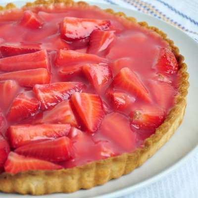 Strawberry Strawberry Pie from THE REALLY GOOD FOOD COOK BOOK - RecipeNode.com