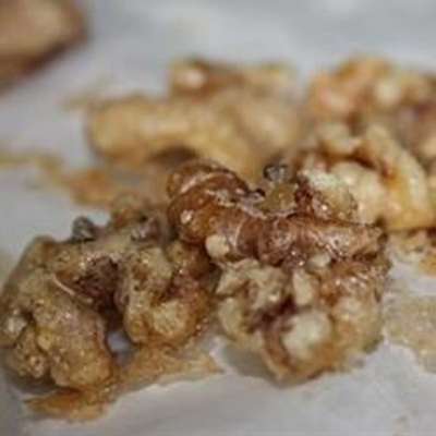 Sugar Glazed Walnuts - RecipeNode.com