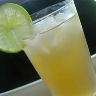 Sweet Lime Iced Tea - RecipeNode.com