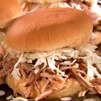 Tangy Pork Sandwiches with Spicy Slaw - RecipeNode.com