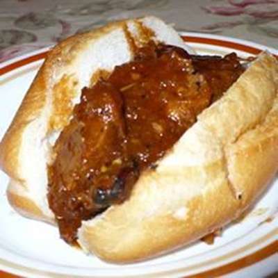 Tangy Sliced Pork Sandwiches - RecipeNode.com