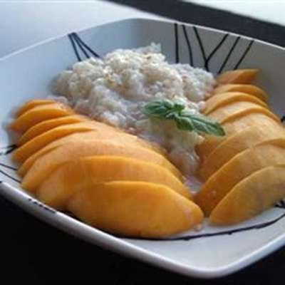 Thai Sweet Sticky Rice With Mango (Khao Neeo Mamuang) - RecipeNode.com