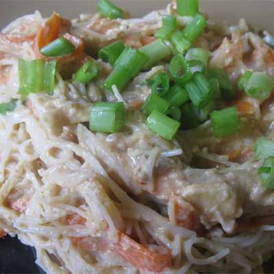 Vegetarian Phad Thai - RecipeNode.com