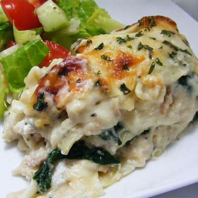 White Cheese Chicken Lasagna - RecipeNode.com