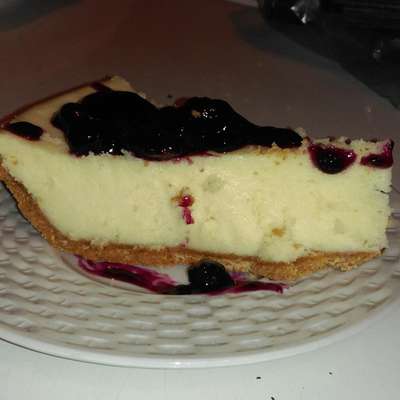 White Chocolate Blueberry Cheesecake - RecipeNode.com
